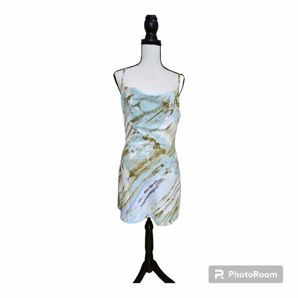 Half Island Tie-Dye Mini Dress Size M - Picture 1 of 9
